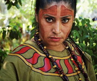 Женщина из племени майя